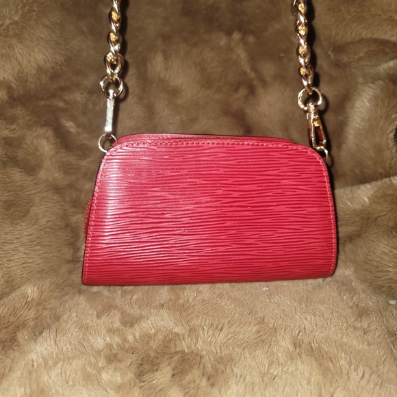 Louis Vuitton Epi Dauphine Jaune Red Clutch Toiletry Crossbody Bag Authentic - Picture 3 of 16